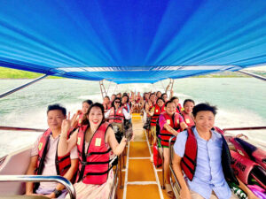 Tour Kỳ Co – Eo Gió